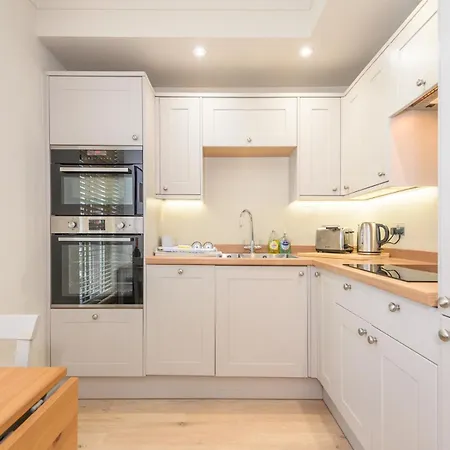 Pass The Keys Family Haven In Heart Of