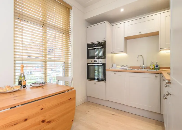 Pass The Keys Family Haven In Heart Of * 利兹