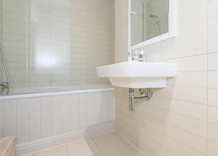 Pass The Keys Family Haven In Heart Of 利兹