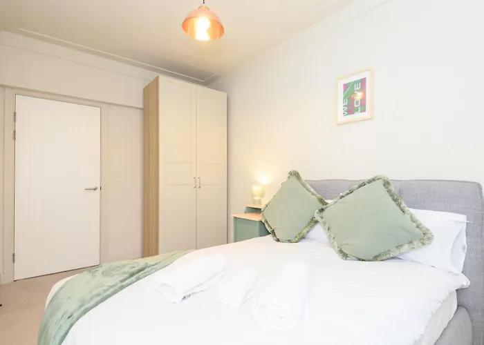 Pass The Keys Family Haven In Heart Of 利兹