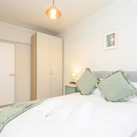 Pass The Keys Family Haven In Heart Of Leeds (West Yorkshire)